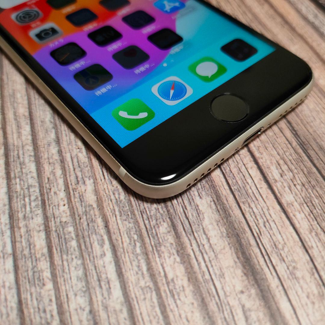iPhone SE 第3世代 SIMフリー スターライト 64GB 美品