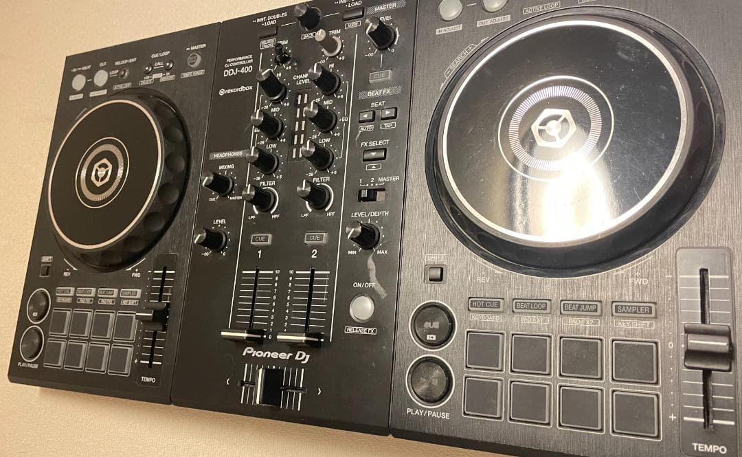 Pioneer DJ DDJ-400 コントローラー