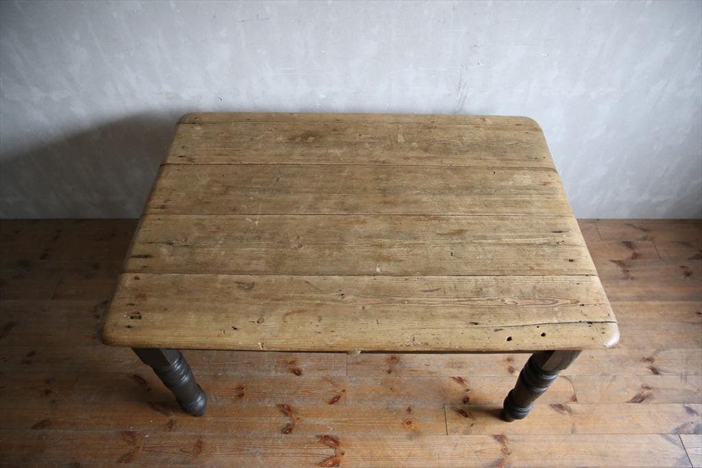 イギリスアンティークオールドパイン材の古木ダイニングテーブル木製机(70-212