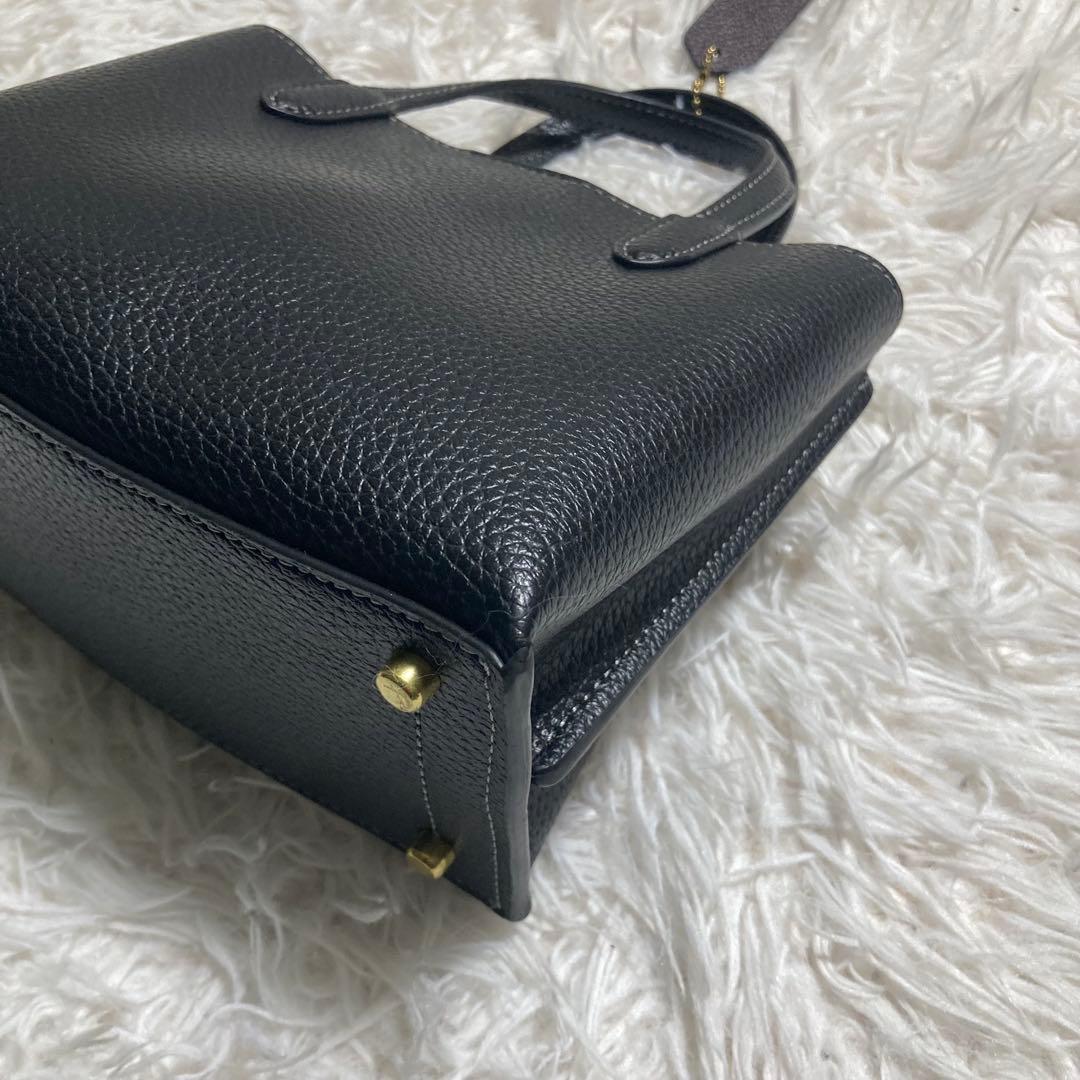 未使用級　現行　コーチ　ショルダーバッグ　ウィロウ トート バッグ 18　黒