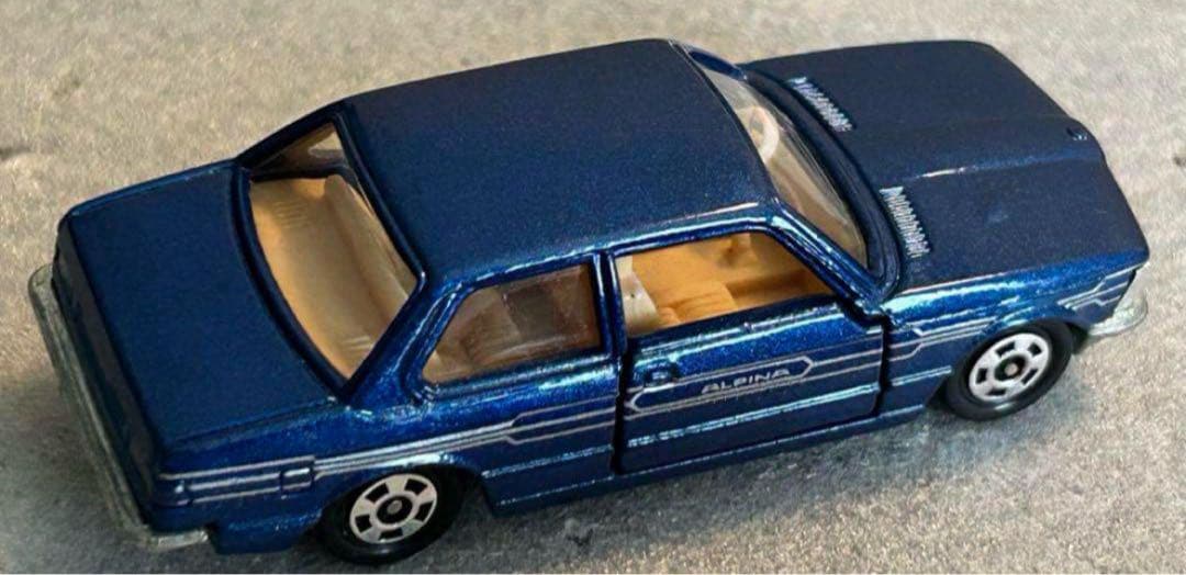 トミカ BMW 320i 2台セット