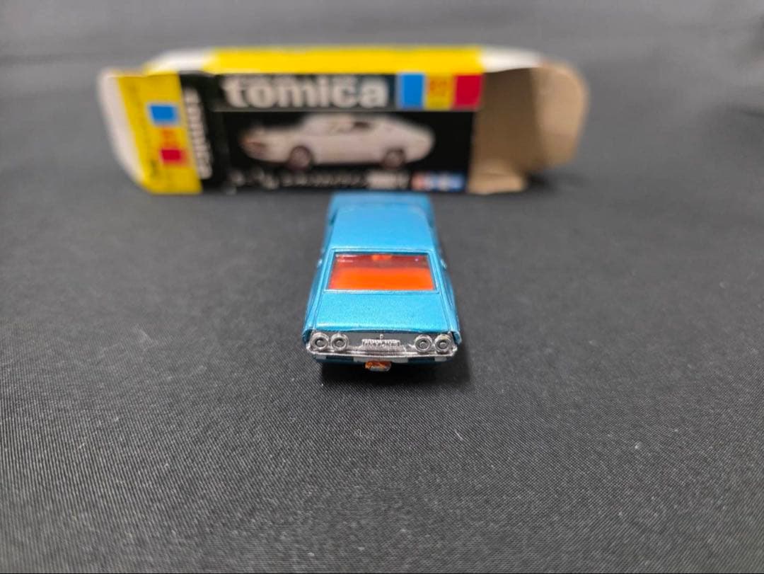 トミカ黒箱82ニッサンスカイライン2000GT-X(日本製)