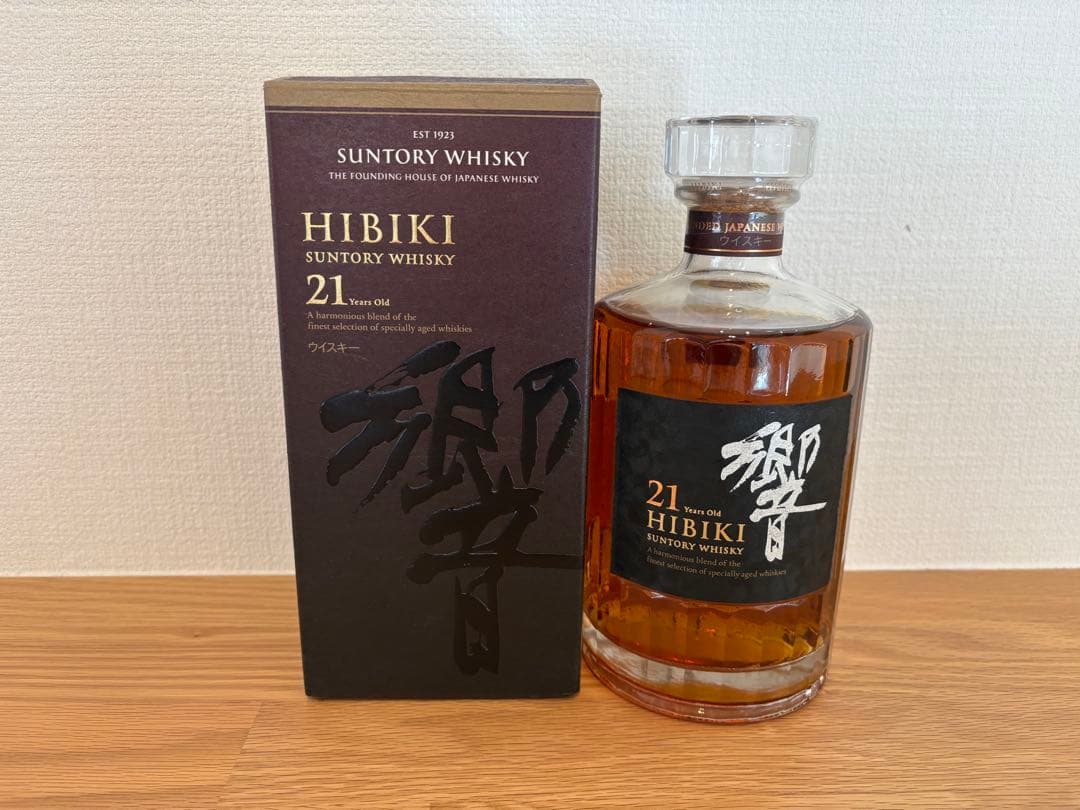 HIBIKI 21年 サントリーウイスキー 700ml