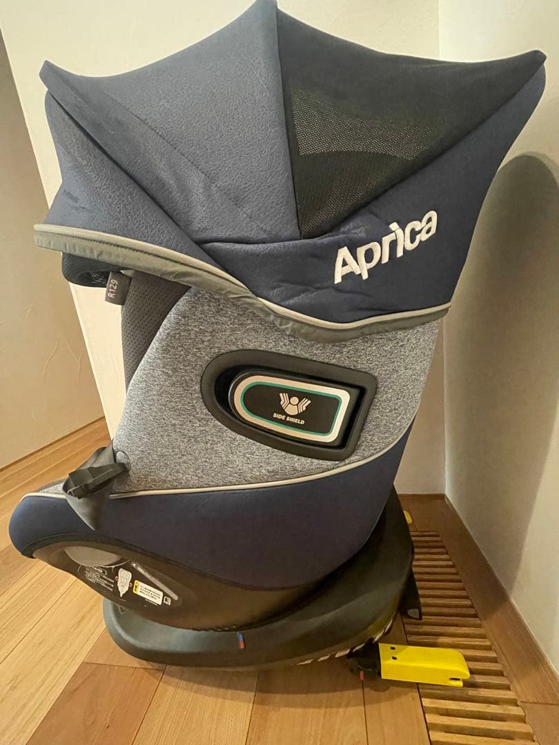 Aprica ISOFIX チャイルドシート グレー/ネイビー