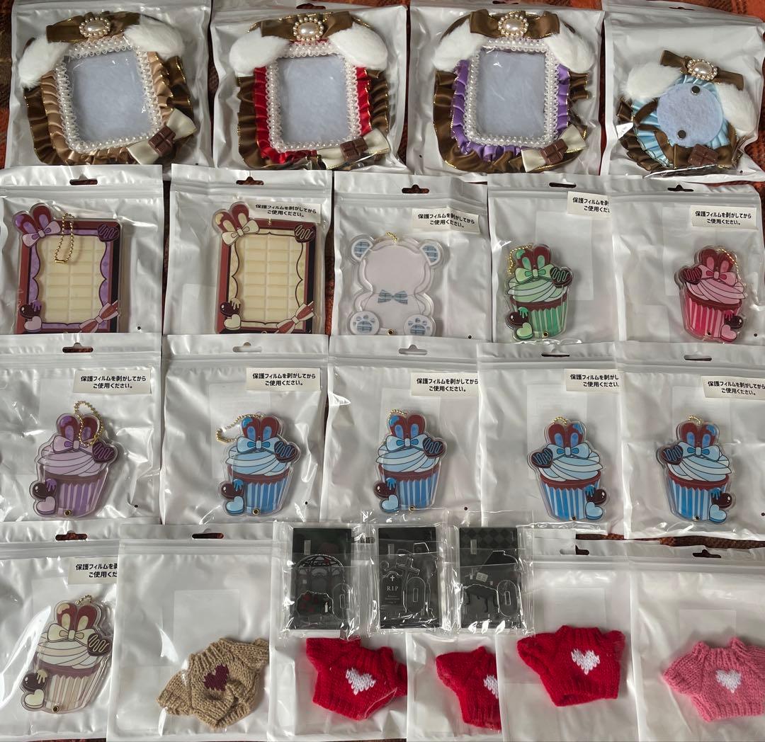 【値下げ】1000点以上 アニメ ゲーム 漫画 ノンジャンル グッズ まとめ売り