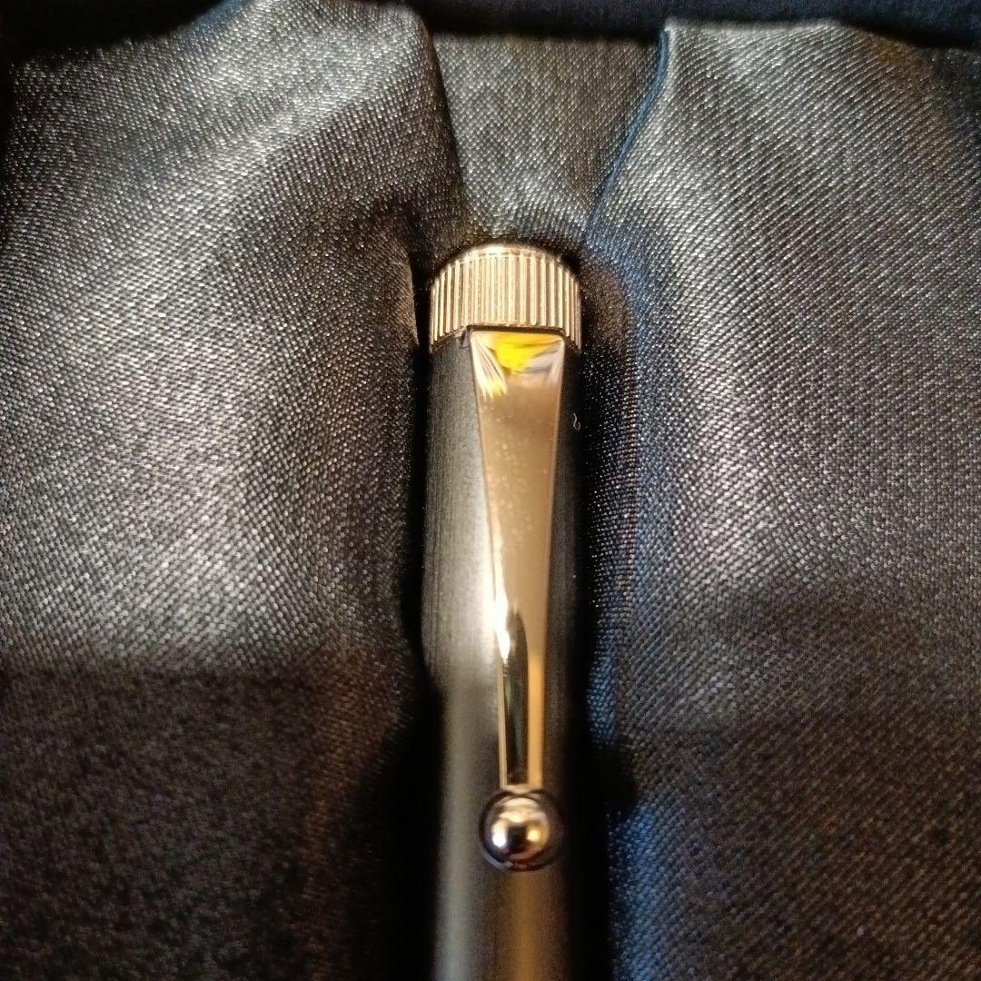 ロメオ.no3　アプリコットゴールド　ガンメタル　ファインブラッシュ　伊東屋