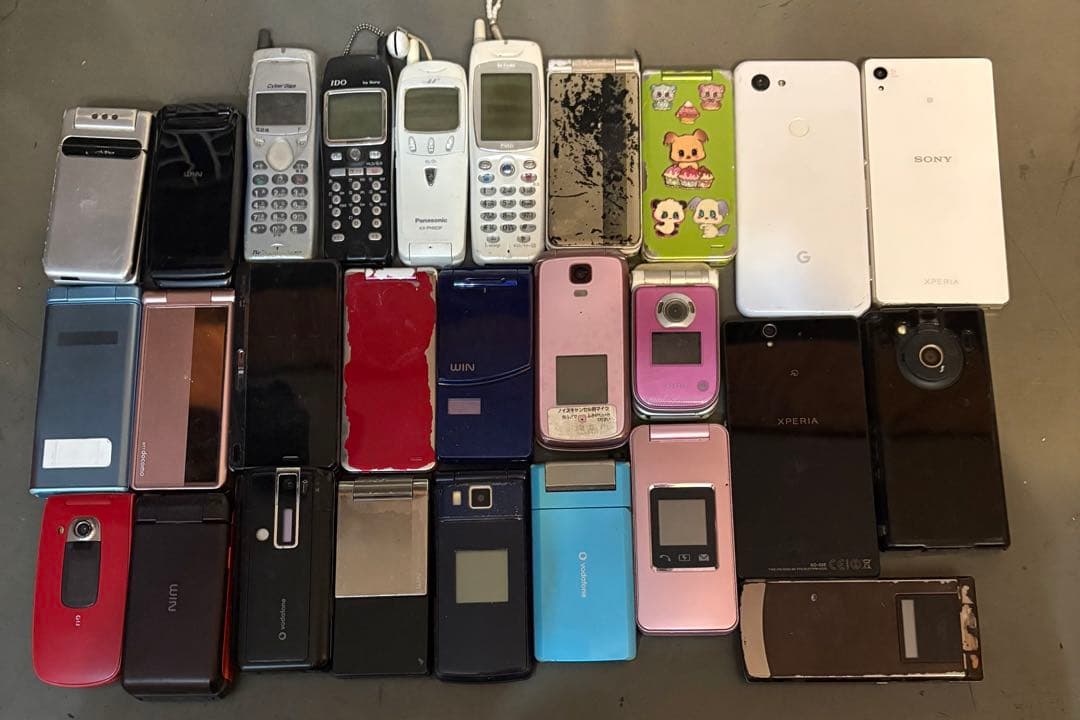 携帯電話　スマートフォン　27個まとめ売り