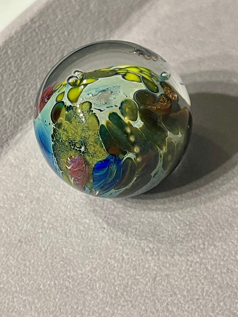 Josh Simpson アート 青と緑の惑星模様 ガラス玉 JS02 作家