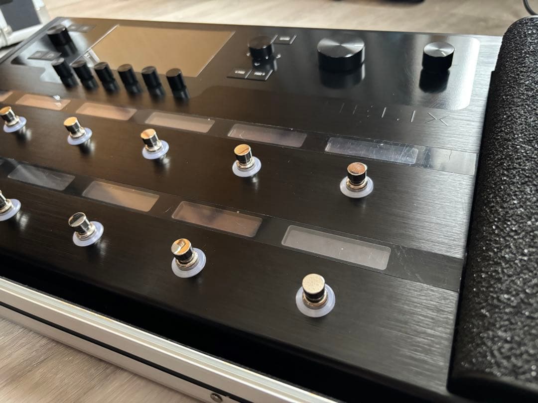 LINE6 Helix Floor エフェクターケース付き