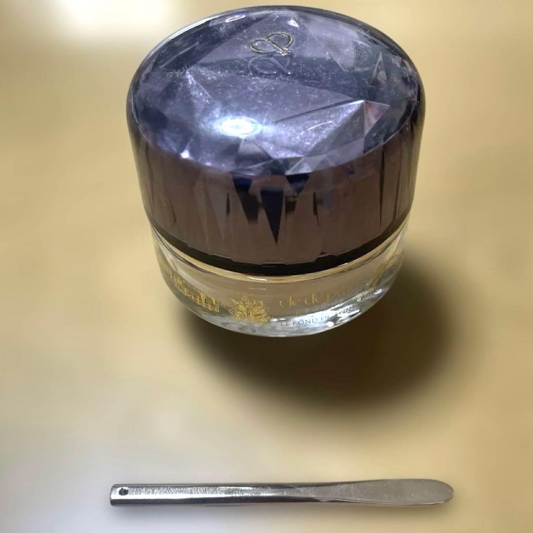 クレドポーボーテ　ルフォンドゥタンn オークル10 限定