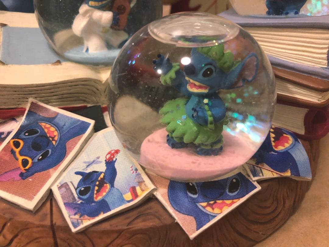 リロ＆スティッチ Lilo & Stitch Dオークション限定　スノードーム