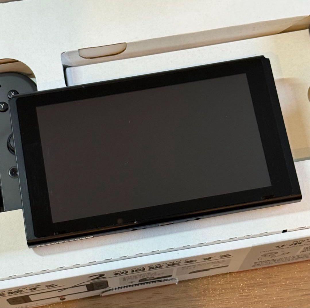 万*✨様 Nintendo Switch 本体 グレー Joy-Con付き