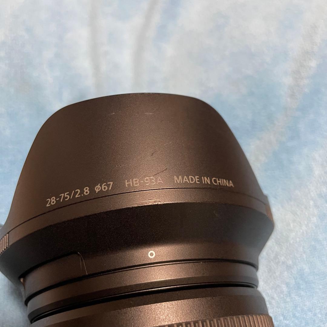 NIKKOR 28-75mm f/2.8 ズームレンズ