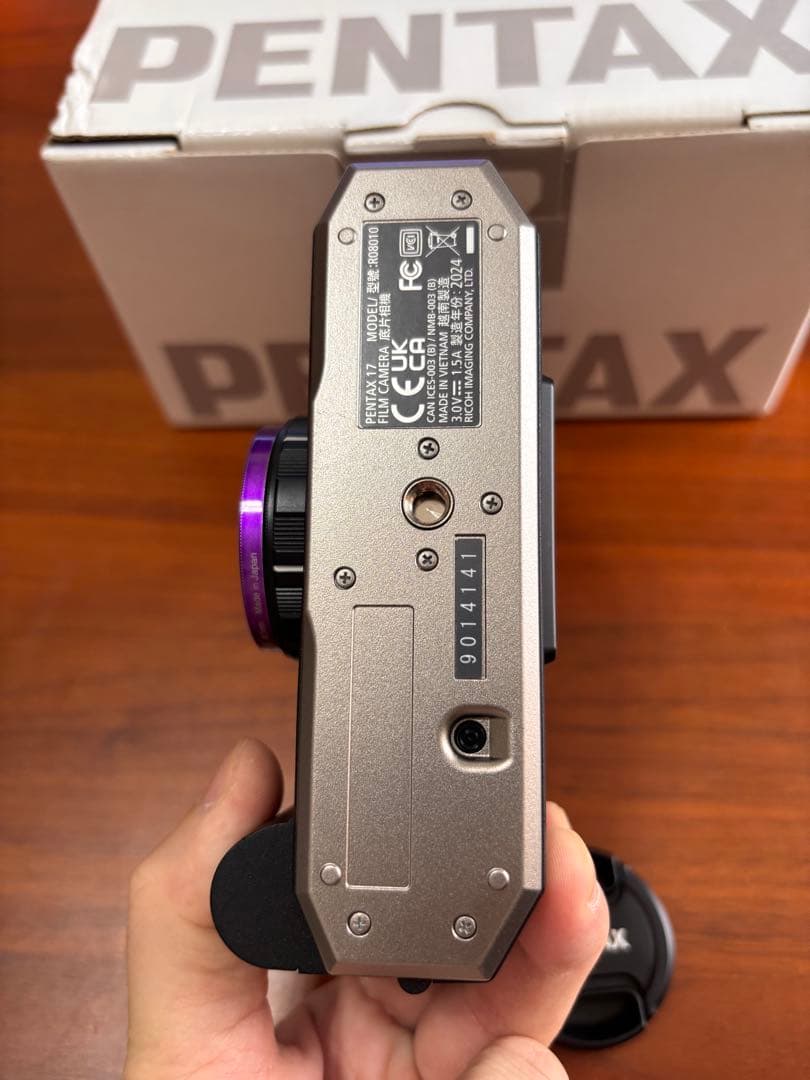 リ*ン様 Pentax 17