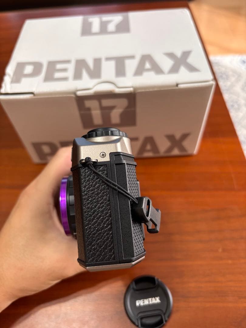 リ*ン様 Pentax 17