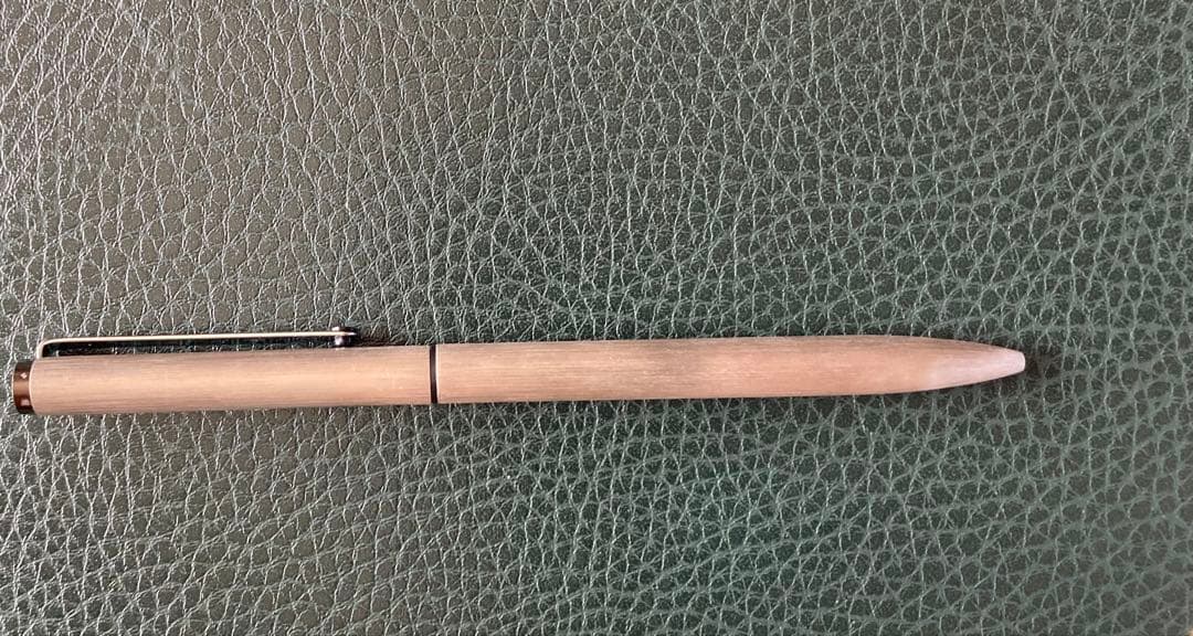 y*u様 MONTBLANCモンブラン ２色ボールペン 廃盤品シルバー 新品未使