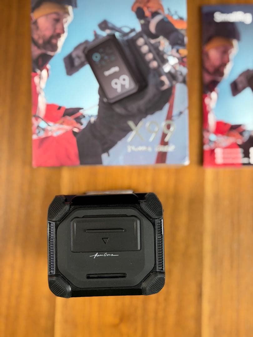 SmallRig X99 Vマウントバッテリー 防水/落下防止/防塵 USB-C