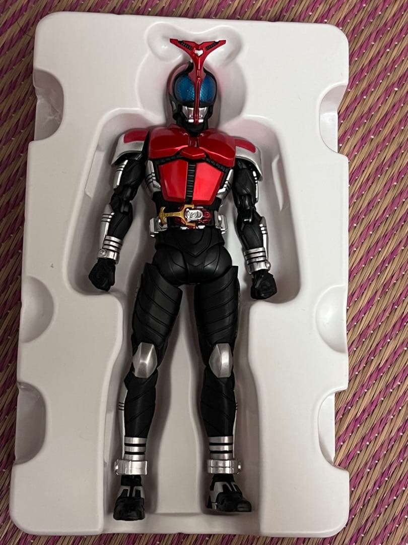 S.H.Figuarts カブト ガタック 真骨彫 仮面ライダー 10th