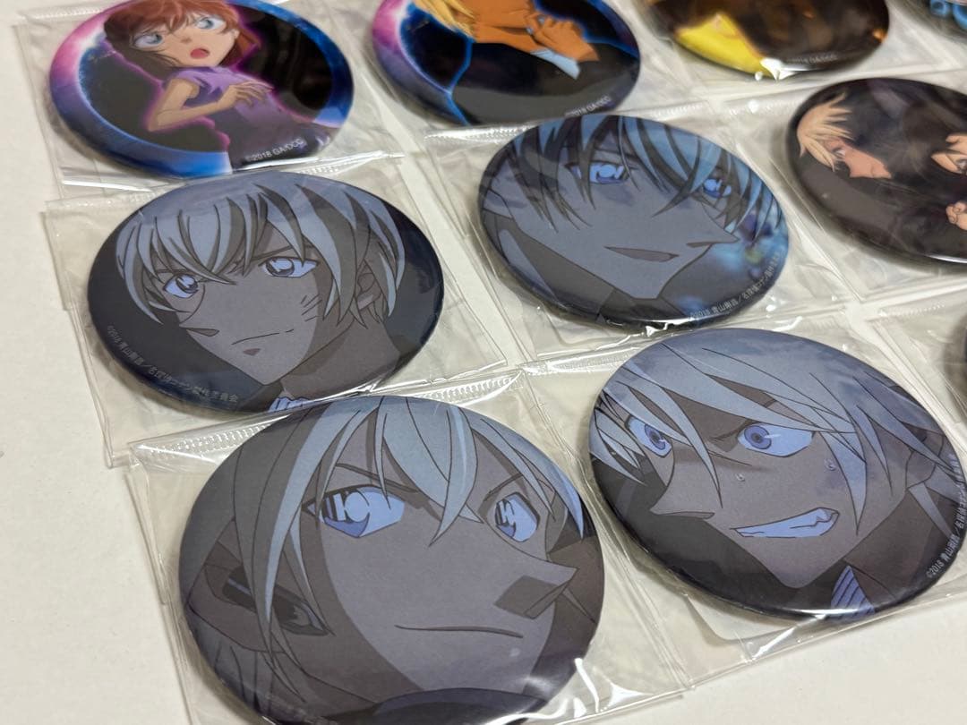 コナン グッズ 缶バッジセット