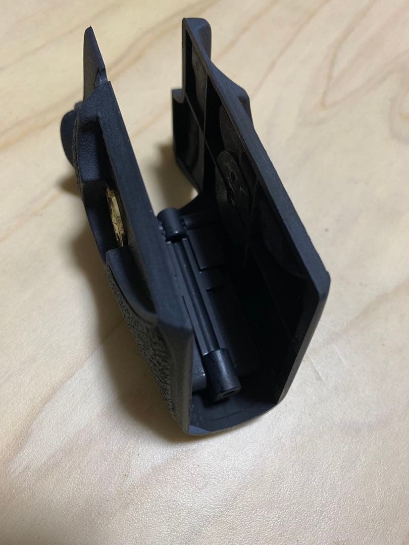 美品　東京マルイ デザートイーグル50AEレオンカスタム　純正グリップ