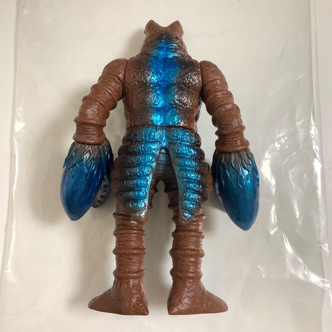 【未使用】フューチャーモデルズ 楳図かずお バルタン星人 レトロver.2ソフビ