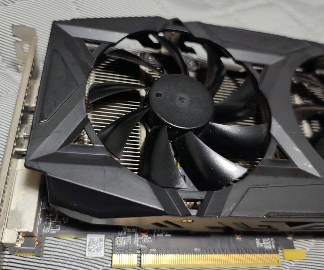 玄人志向 RX580 8GB RD-RX580-E8GB/OC/DF3