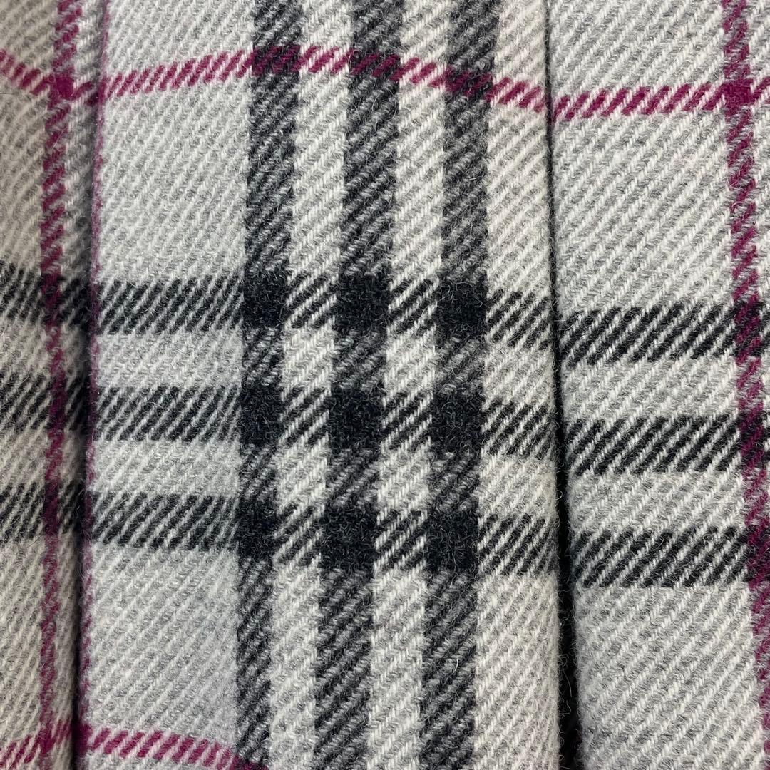 ☆未使用・タグ付☆バーバリーロンドン　ノバチェック柄タックスカート　アルパカ素材