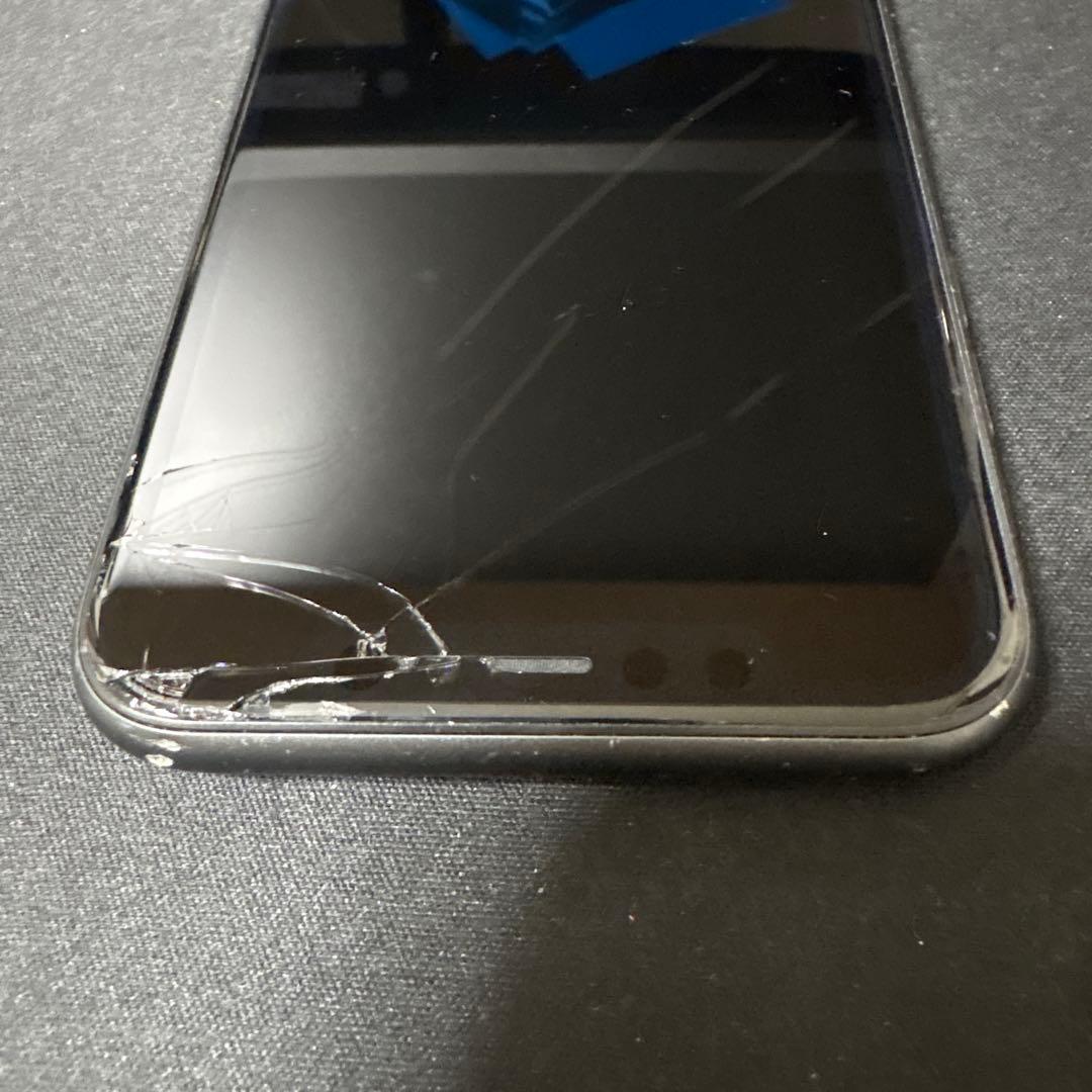 iPhone11 64GB SIMロック有り（ソフトバンク）