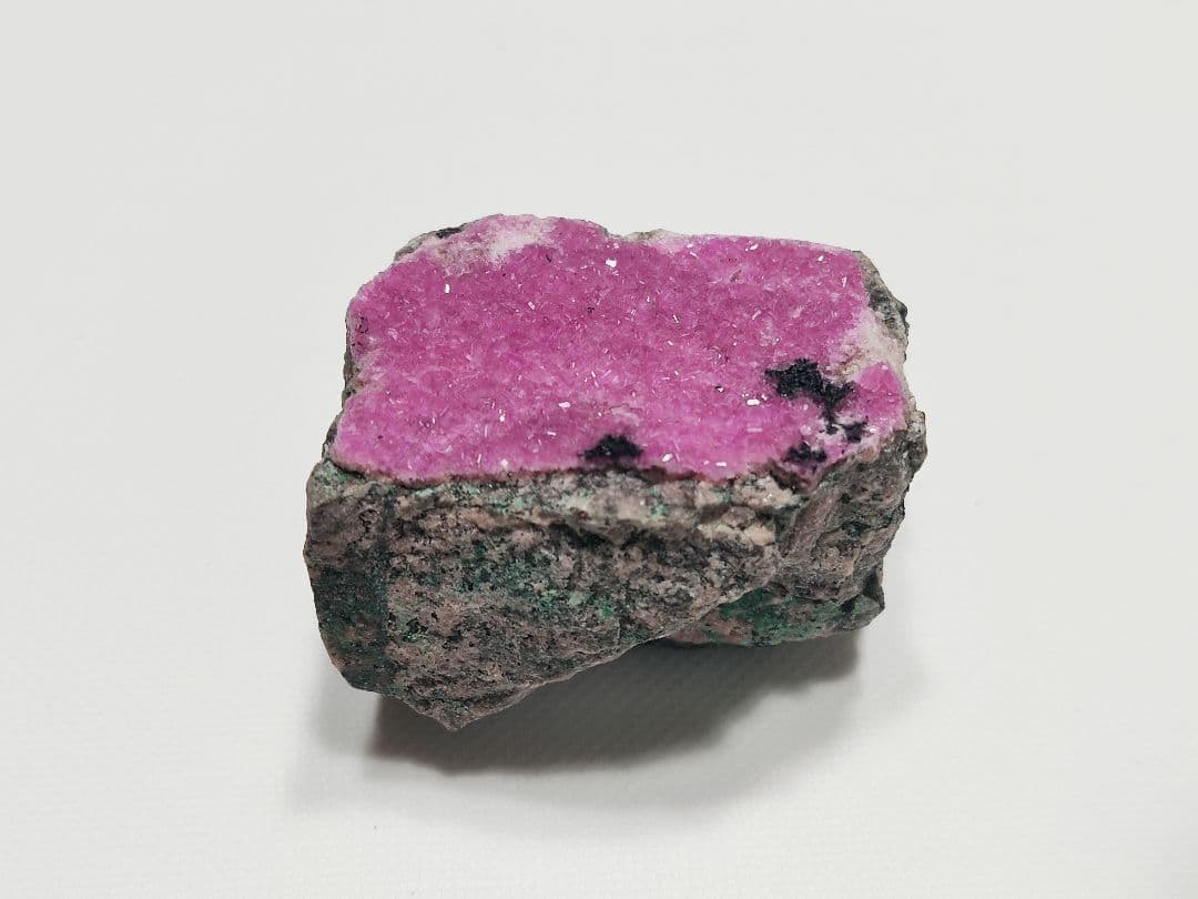 パワーストーン　天然石　コバルトカルサイト　80g　No.511