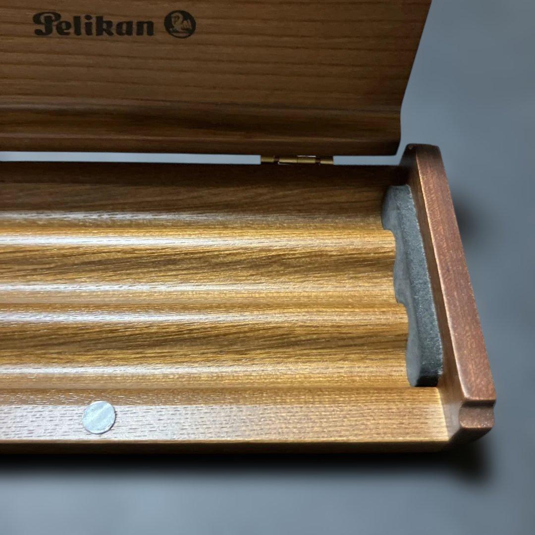 M250907★『Pelikan』木製ペンケース 万年筆入れ