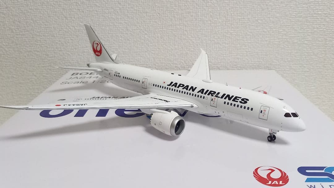 SQWings 1/200 JAL B787-8 JA844J 完成品