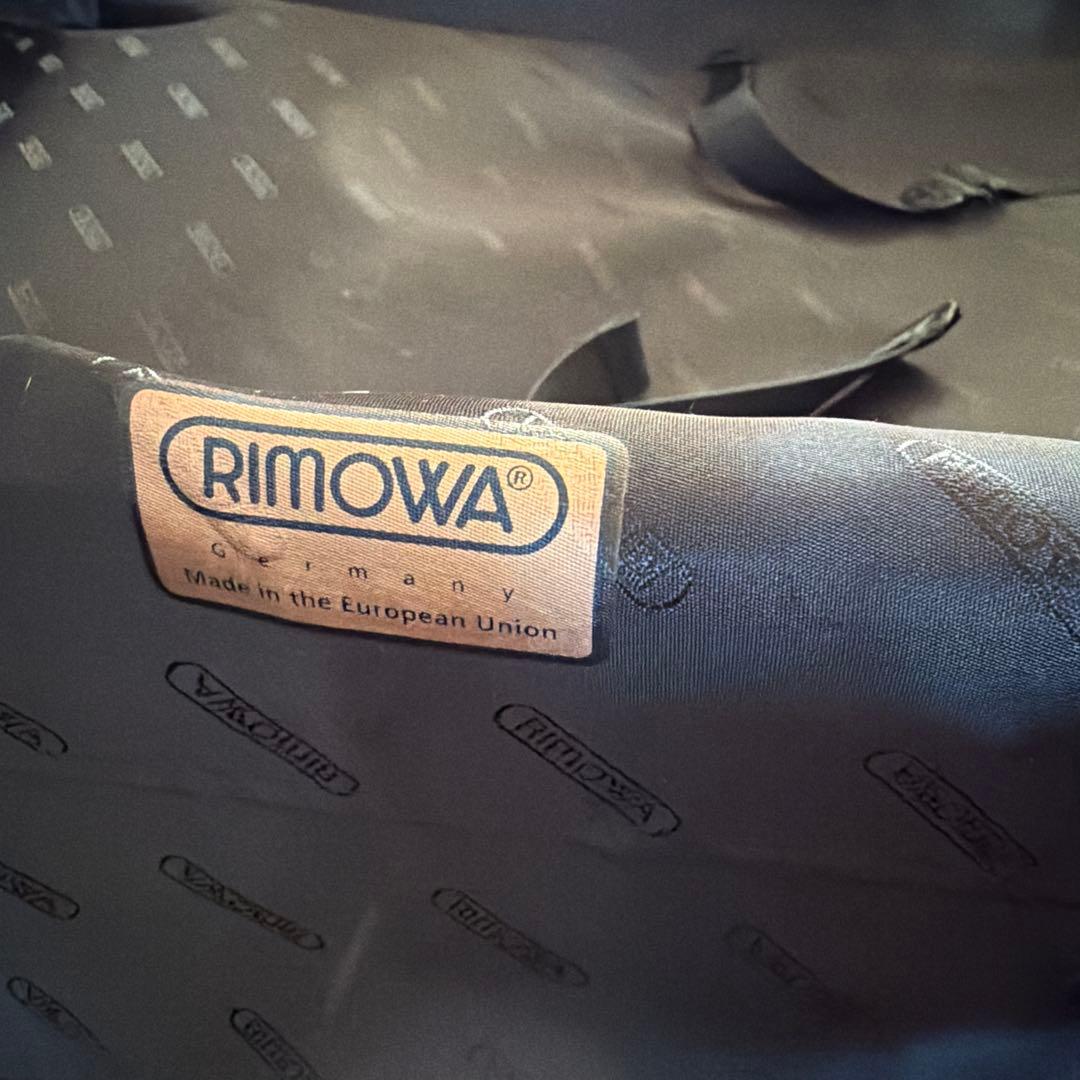 リモワ サルサ 104L 4輪 日本限定色サンドゴールド