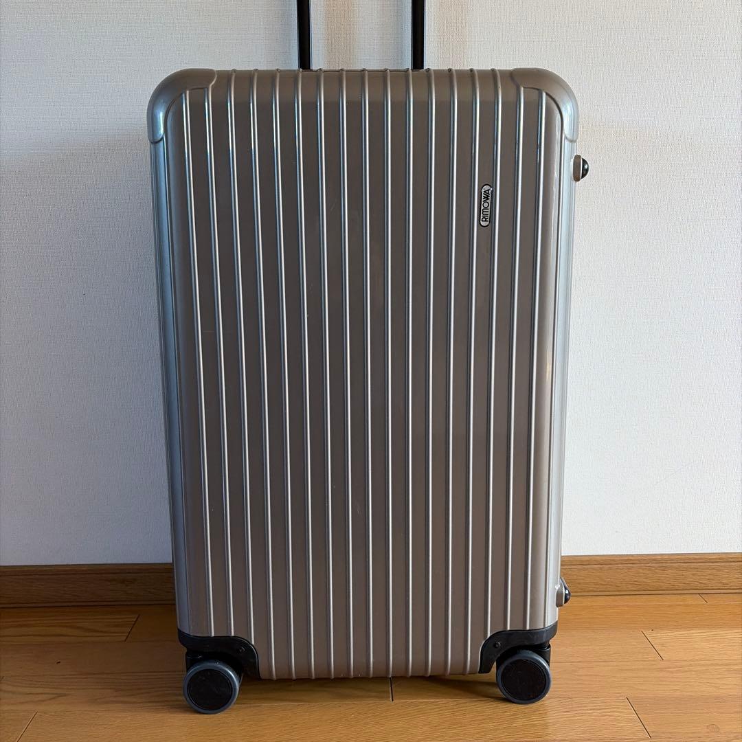 リモワ サルサ 104L 4輪 日本限定色サンドゴールド