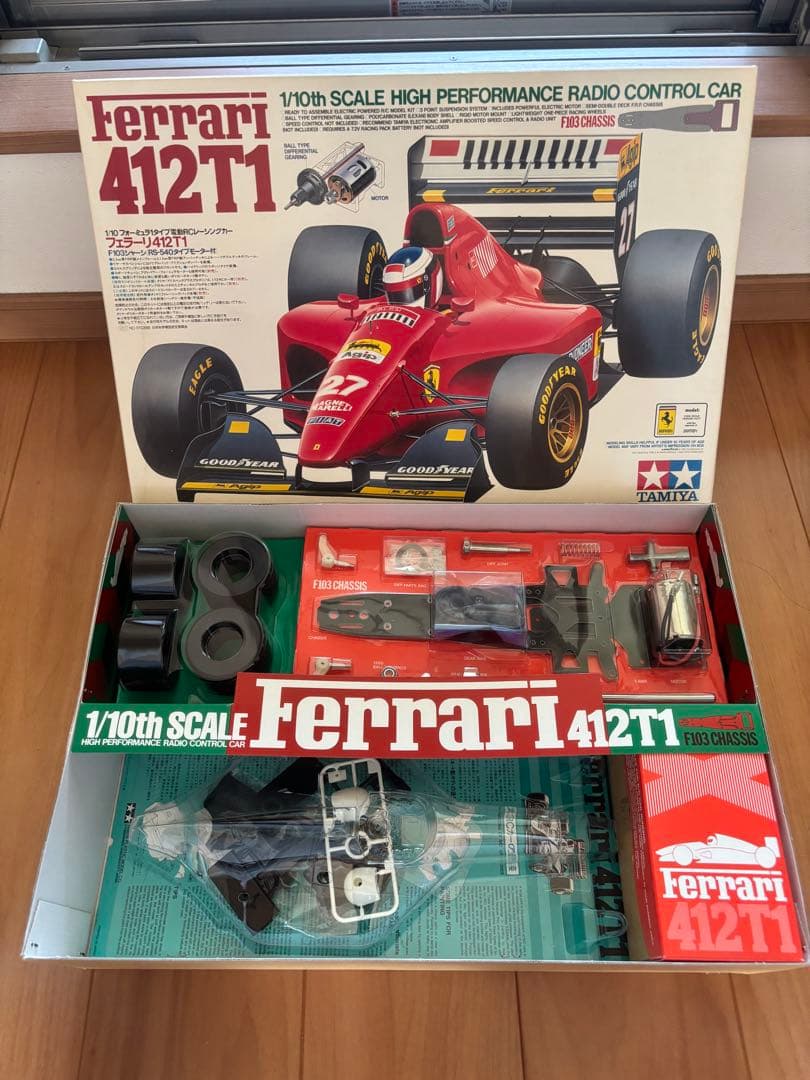 タミヤFERRARI 412T1 1/10電動RCフォーミュラー1レーシングカー