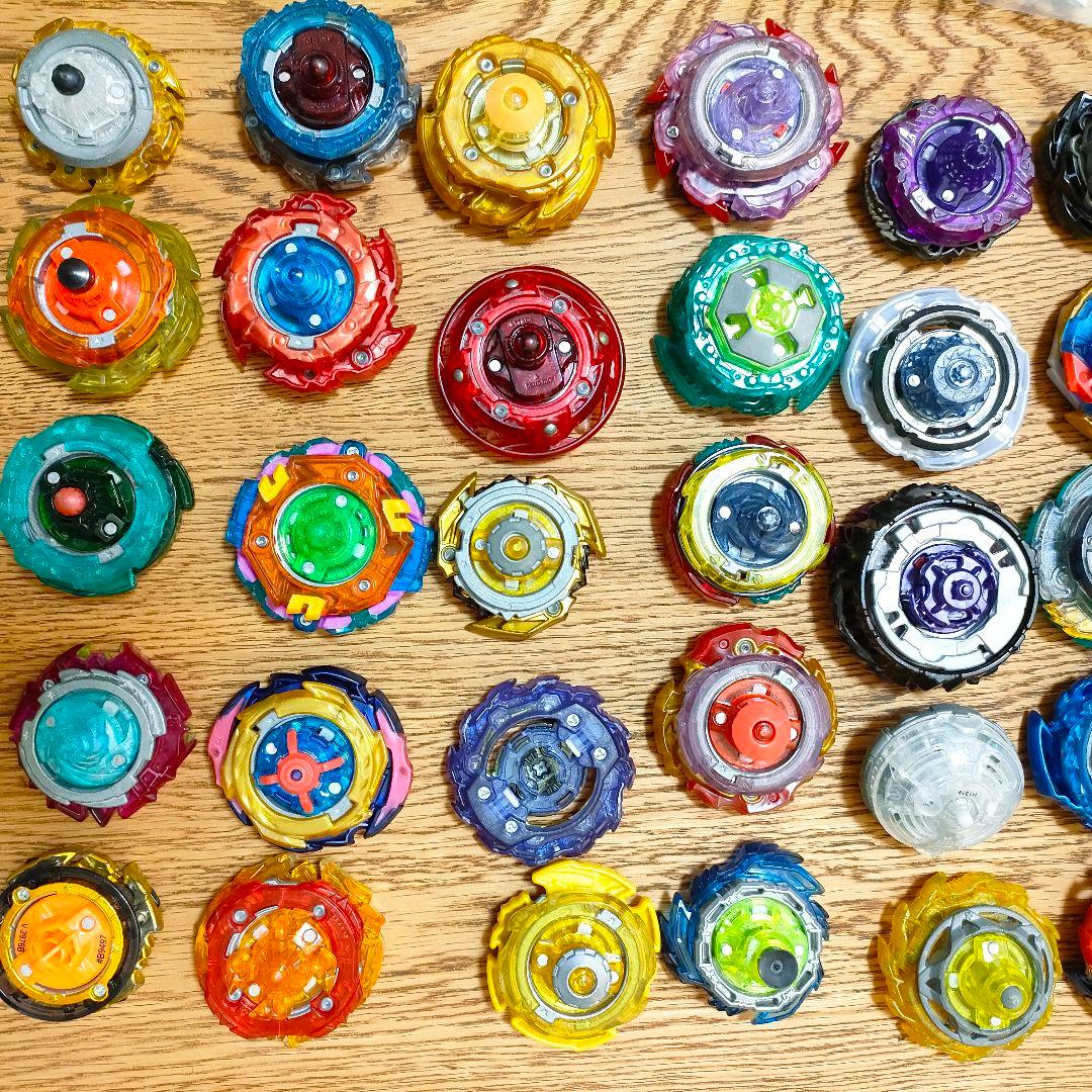 中古品ベイブレード大量まとめて