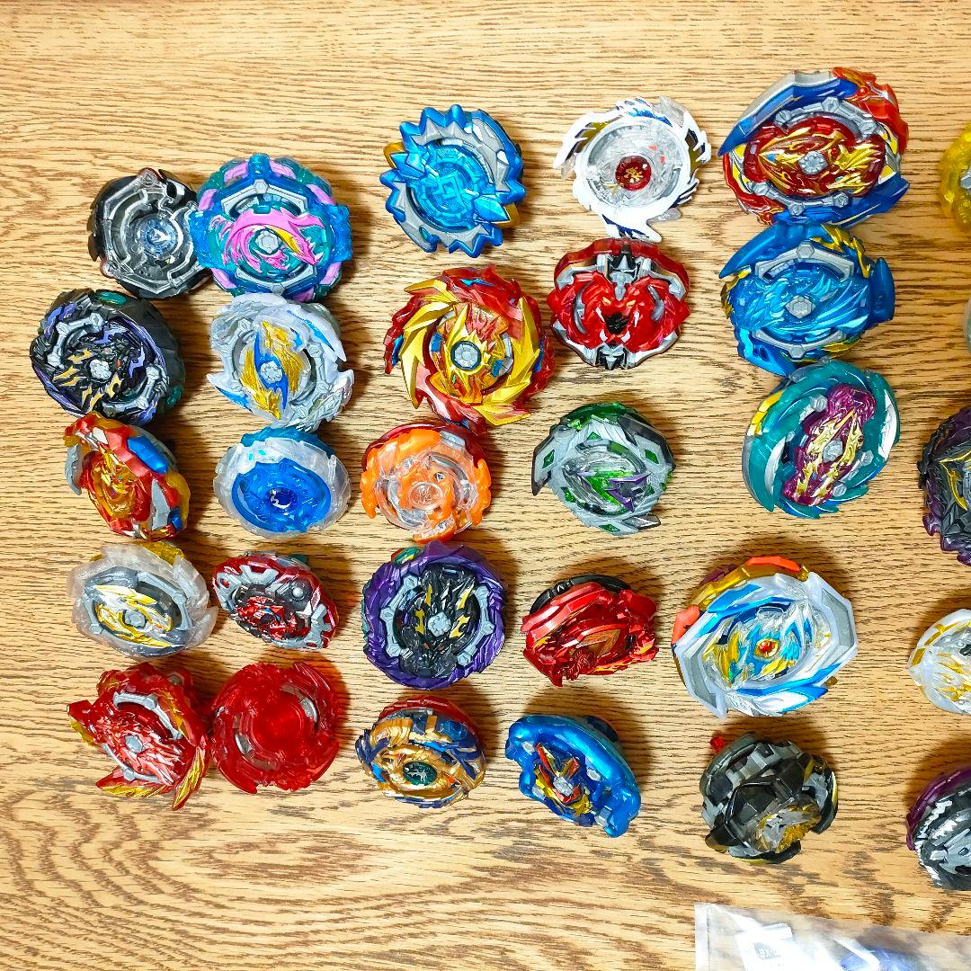 中古品ベイブレード大量まとめて