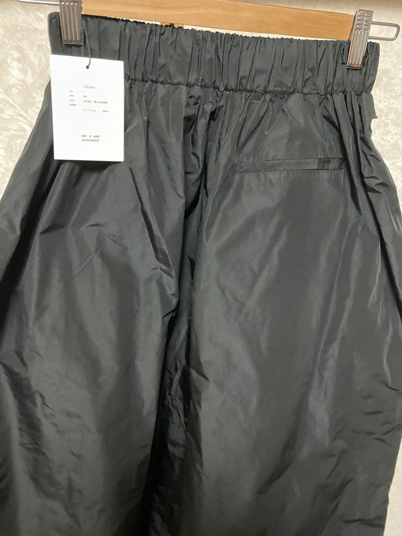 machatt メモリーキュロットパンツ　新品タグ付き