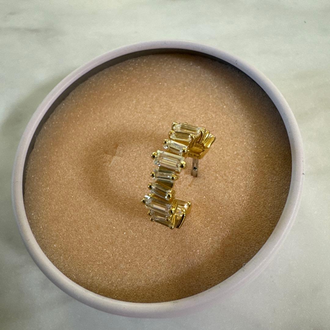 【BAQLESS】バックレス ゴールド ストーン ピアス 新品未着用