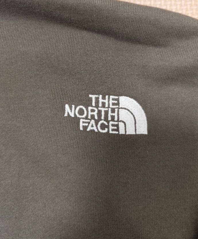 【美品】ノースフェイス　パーカー　Мサイズ