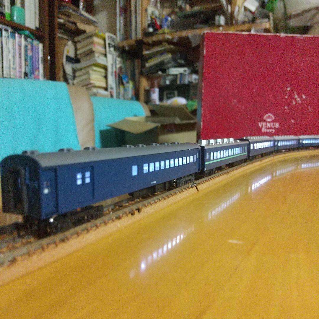 ◆KATOの室内灯つき/旧型客車 急行「かいもん」風 5両 オロ11入り