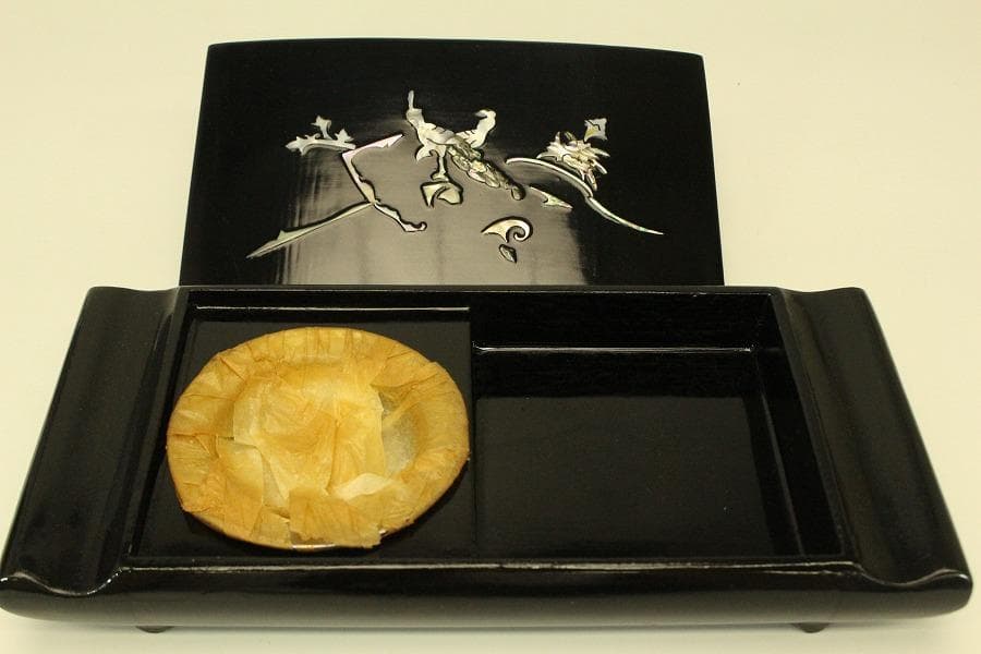 螺鈿蓋物 窓網代 花鳥蒔絵 四方 煙草具 二件(A742)