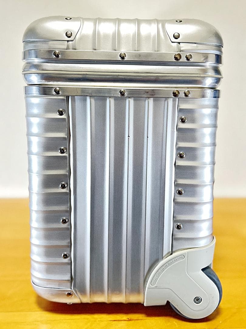 リモワ トパーズ パイロット トローリー 青ロゴ RIMOWA TOPAS 廃版