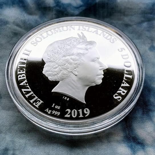 【新品】2019 ソロモン諸島 マドンナ カラー銀貨 専用ケース 保証書付