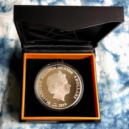 【新品】2019 ソロモン諸島 マドンナ カラー銀貨 専用ケース 保証書付