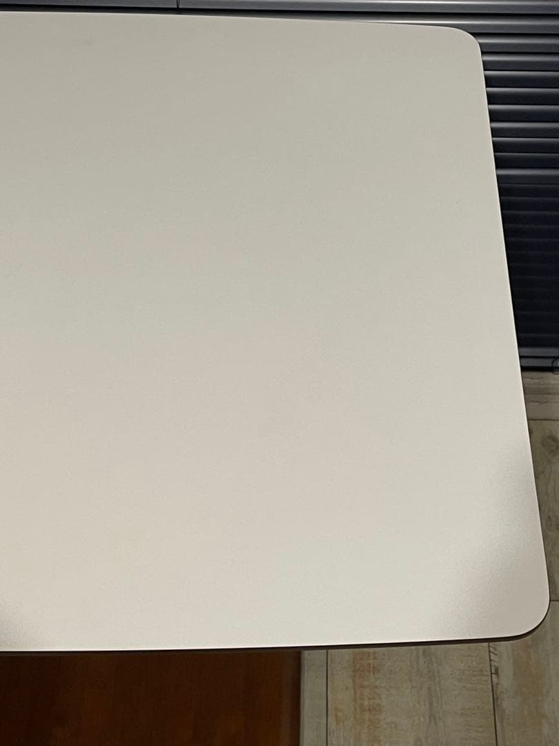 美品　カリモク60 カフェテーブル