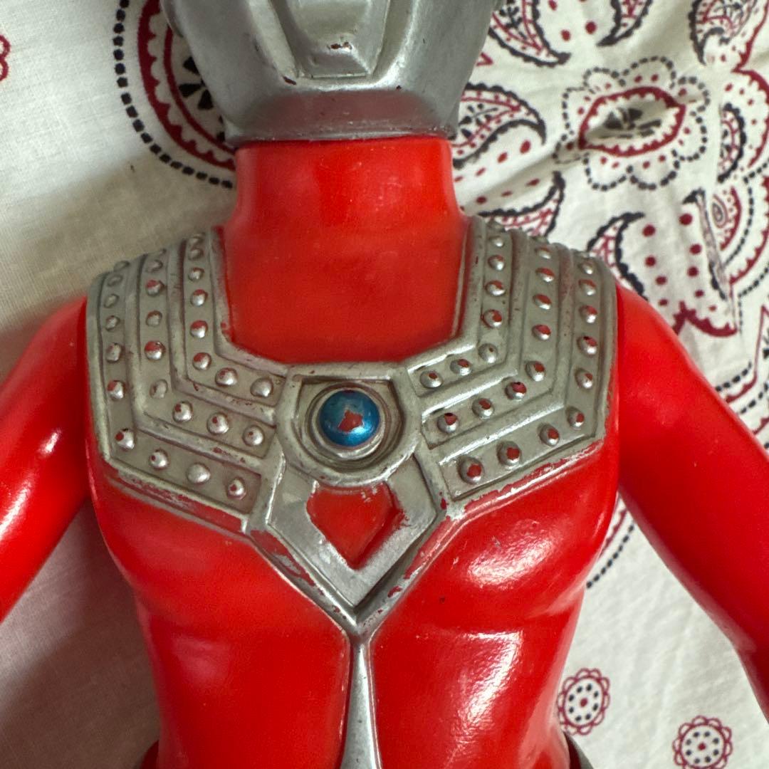 グレートザウルス　ウルトラマンタロウ　ポピー