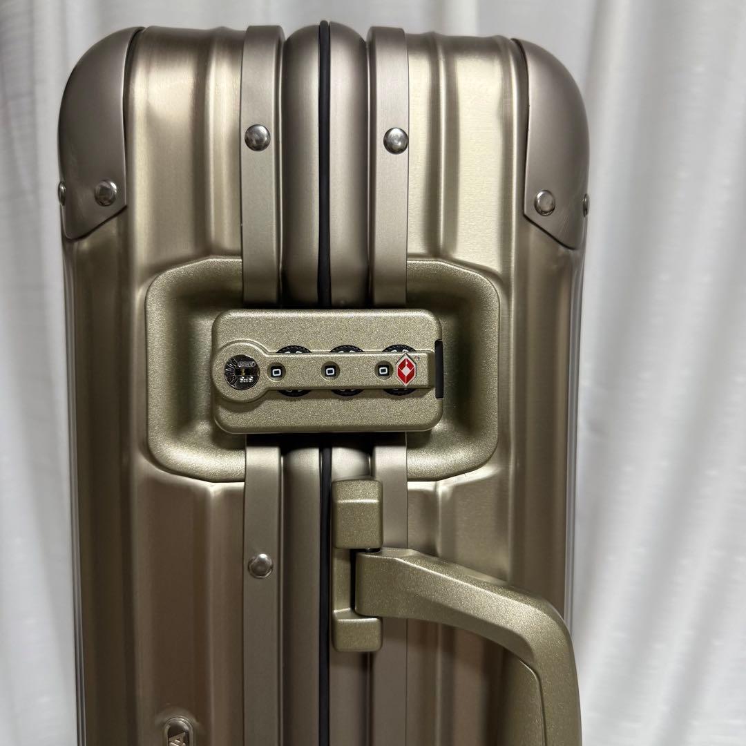 専用⭐️未使用⭐️RIMOWA TOPAS チタニウム　マルチウィール　ゴールド