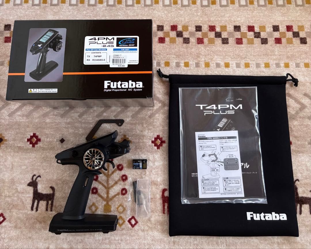 Futaba フタバ 4PM PLUS T/R SET(R334SBS)/プロポ