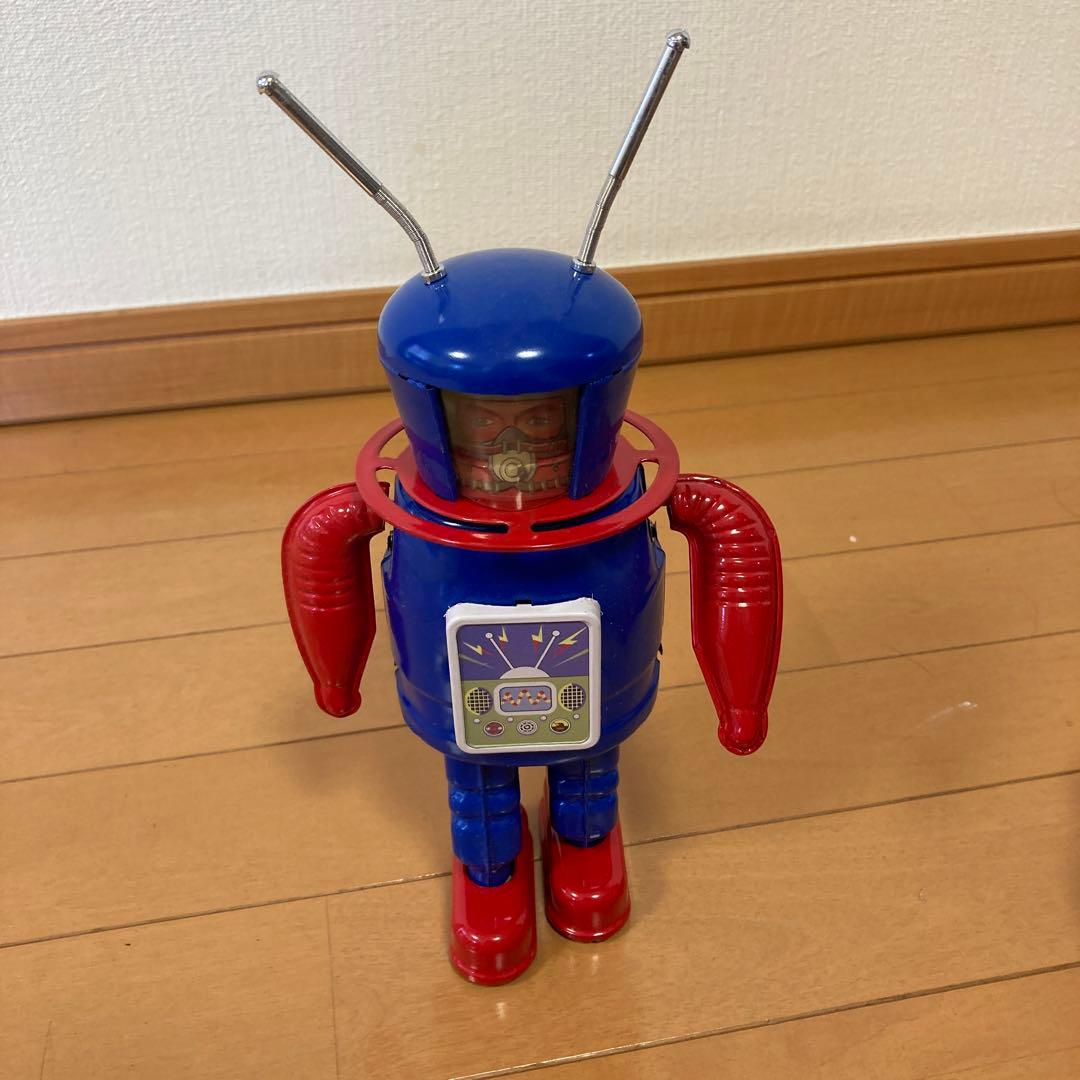 ブリキのロボット　x27