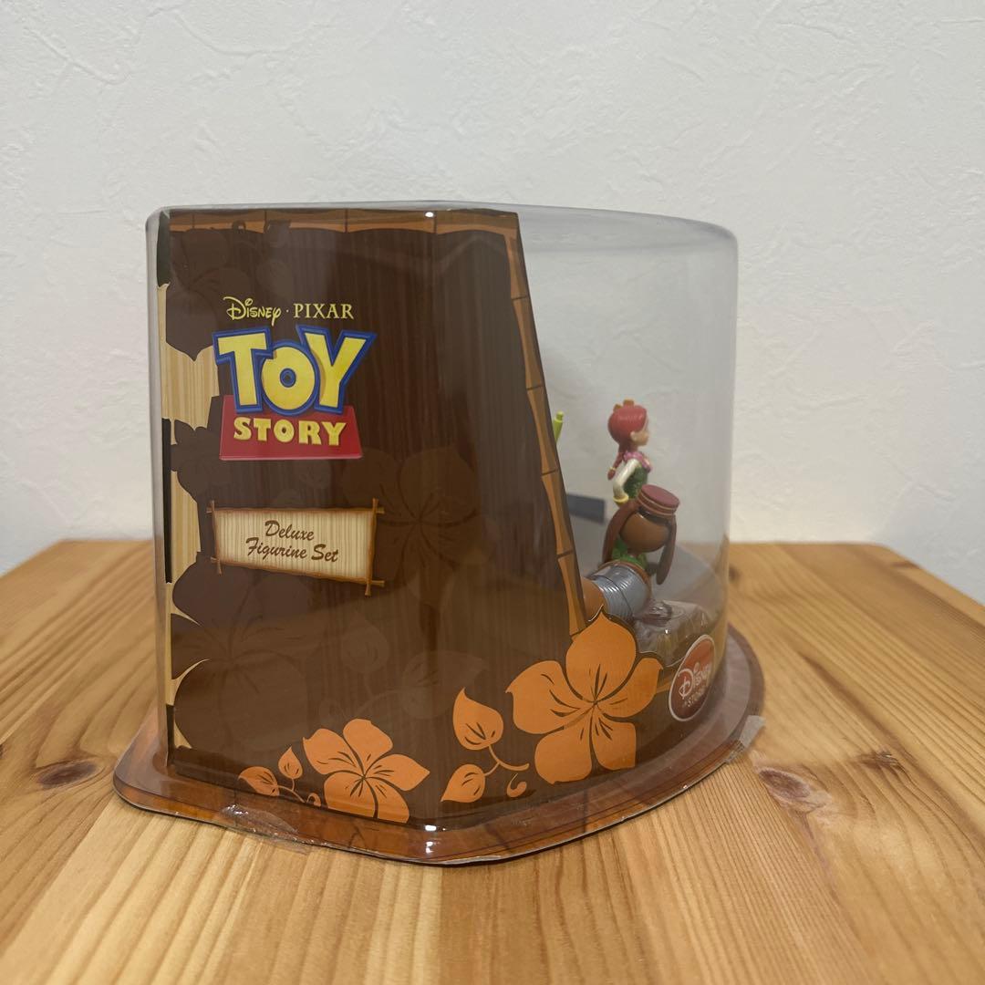 トイ・ストーリー Deluxe Figurine Set ハワイアンバケーション
